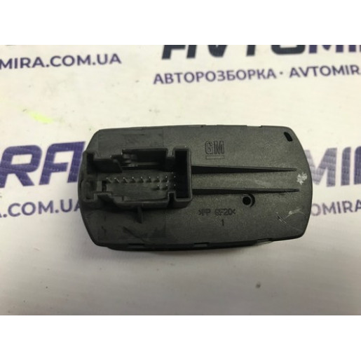 Блок кнопок склопідіймачів / регулювання дзеркал Opel Corsa D 2006-2014 13258522
